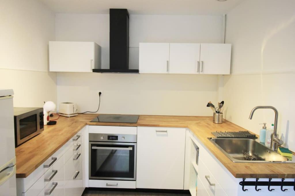 T2 Vue Sur Cathedrale Appartement